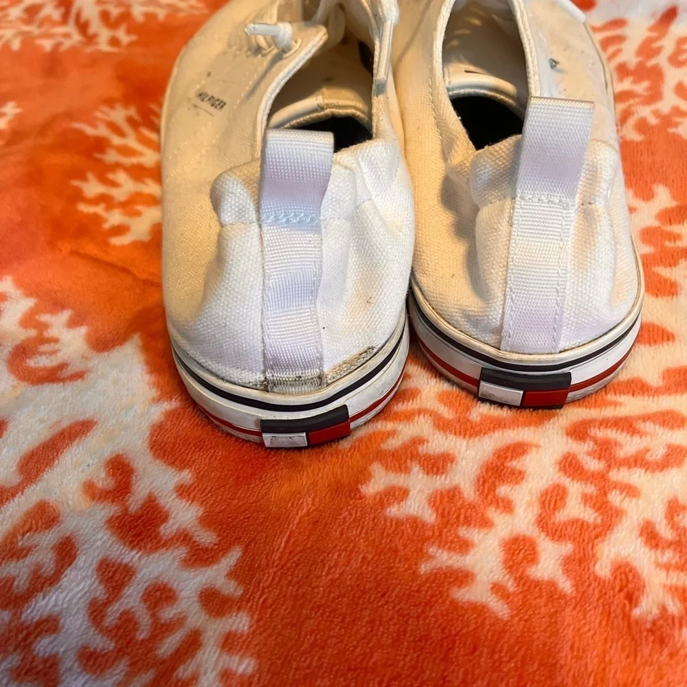 Tommy Hilfiger Women's Cream Lace-Up Sneakers - Picture 3 of 5